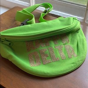 KD fanny pack